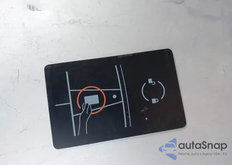 2025 Tesla Model Y Long Range Dual Motor All-Wheel Drive z USA, uszkodzony, nr VIN 7SAYGDEE0SF297224